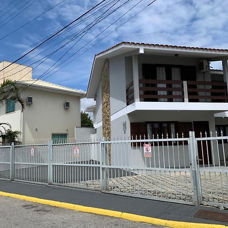 فيلا Duplex Residencial Santos Florianópolis المظهر الخارجي الصورة